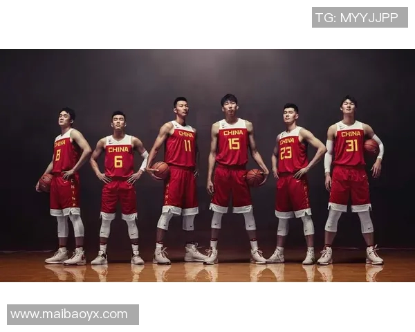 姚明在国际篮球舞台上的辉煌成就与历史排名分析
