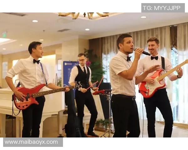 足球明星们的专属音乐之旅探索他们的个性与激情的旋律 足球明星们的专属音乐之旅探索他们的个性与激情的旋律