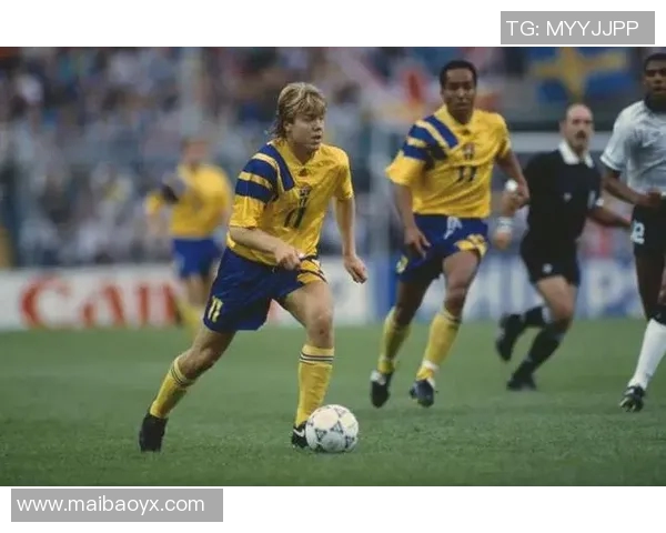 被资本操控的足球明星们如何在商业利益中迷失自我 被资本操控的足球明星们如何在商业利益中迷失自我